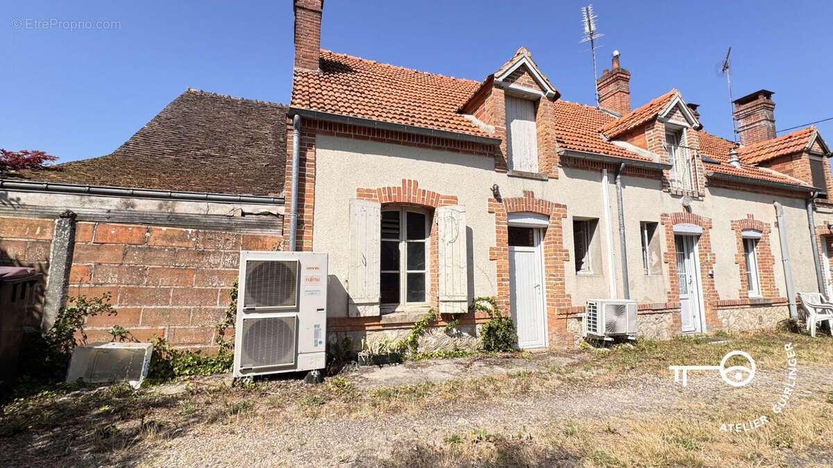 Maison à LA FERTE-BEAUHARNAIS