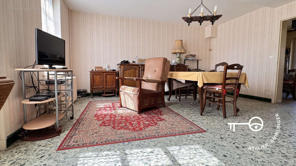 Maison à LA FERTE-BEAUHARNAIS