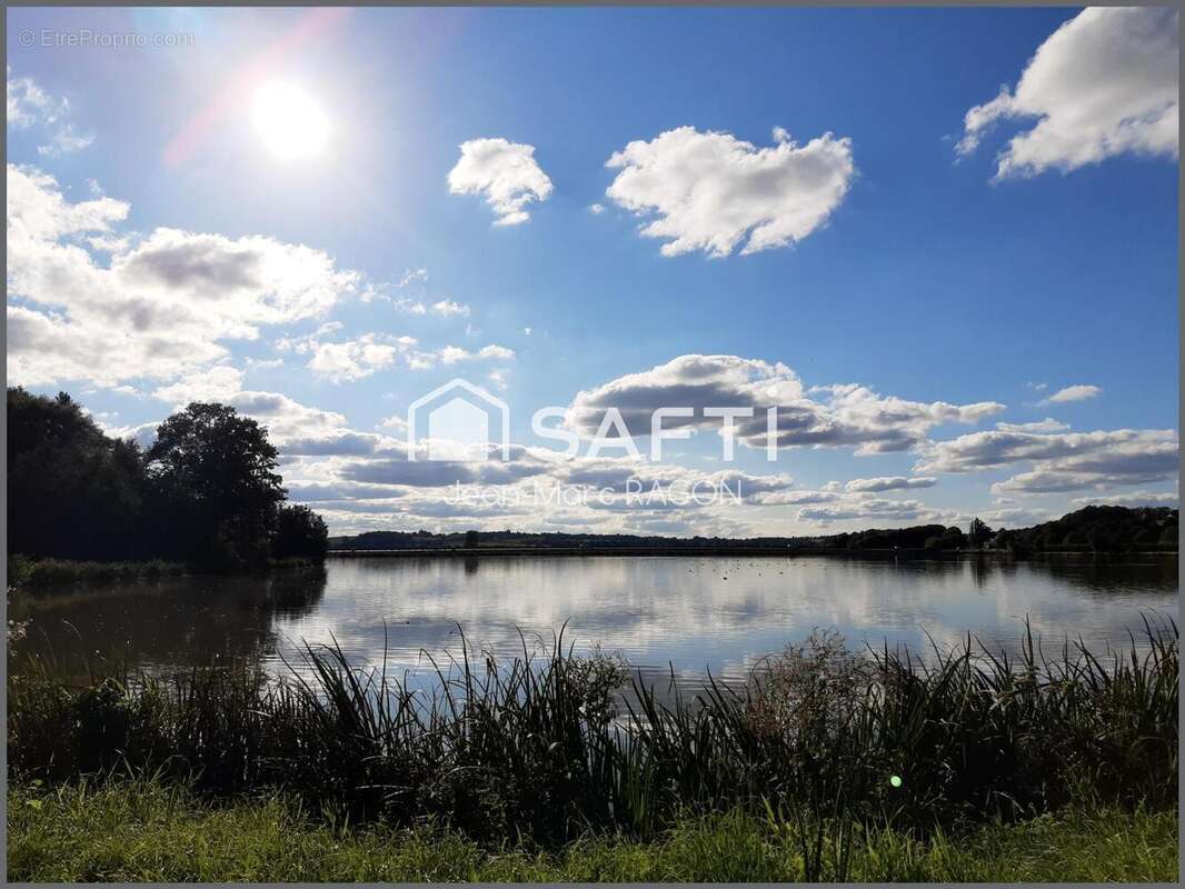Photo 5 - Terrain à MONTREUIL-SOUS-PEROUSE