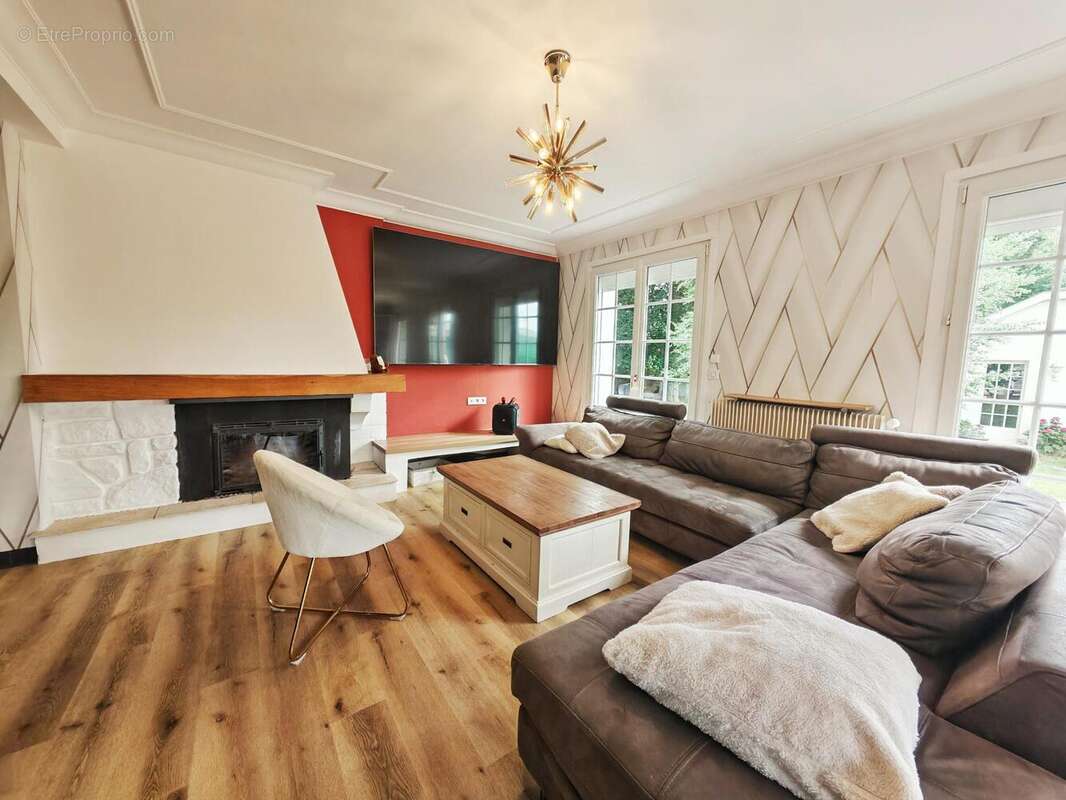 Photo 2 - Maison à SAINT-LEONARD