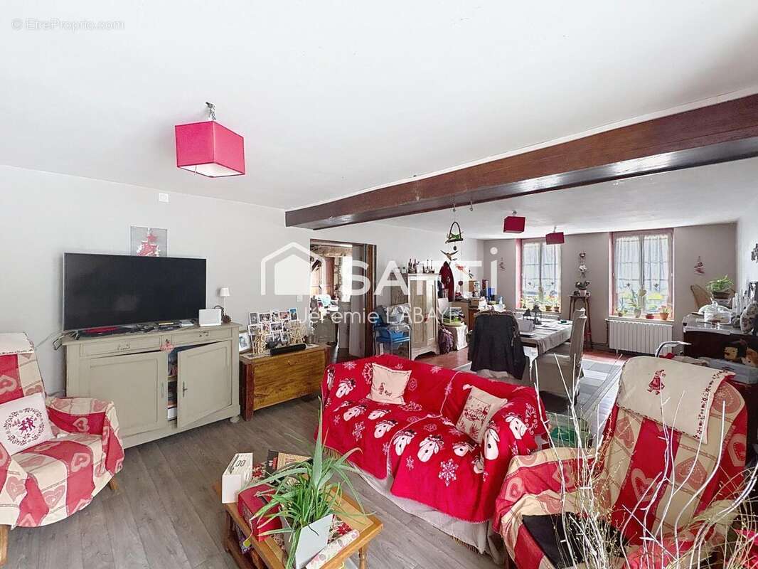 Photo 5 - Maison à LUANT