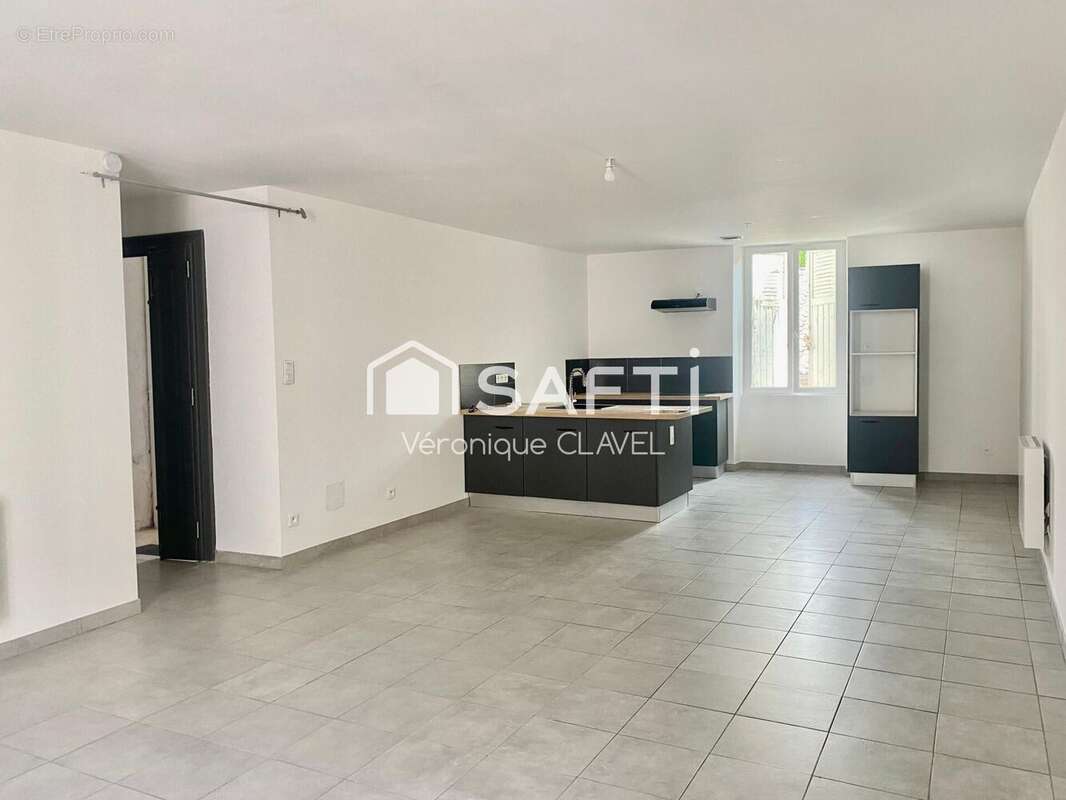 Photo 5 - Appartement à BESSEGES