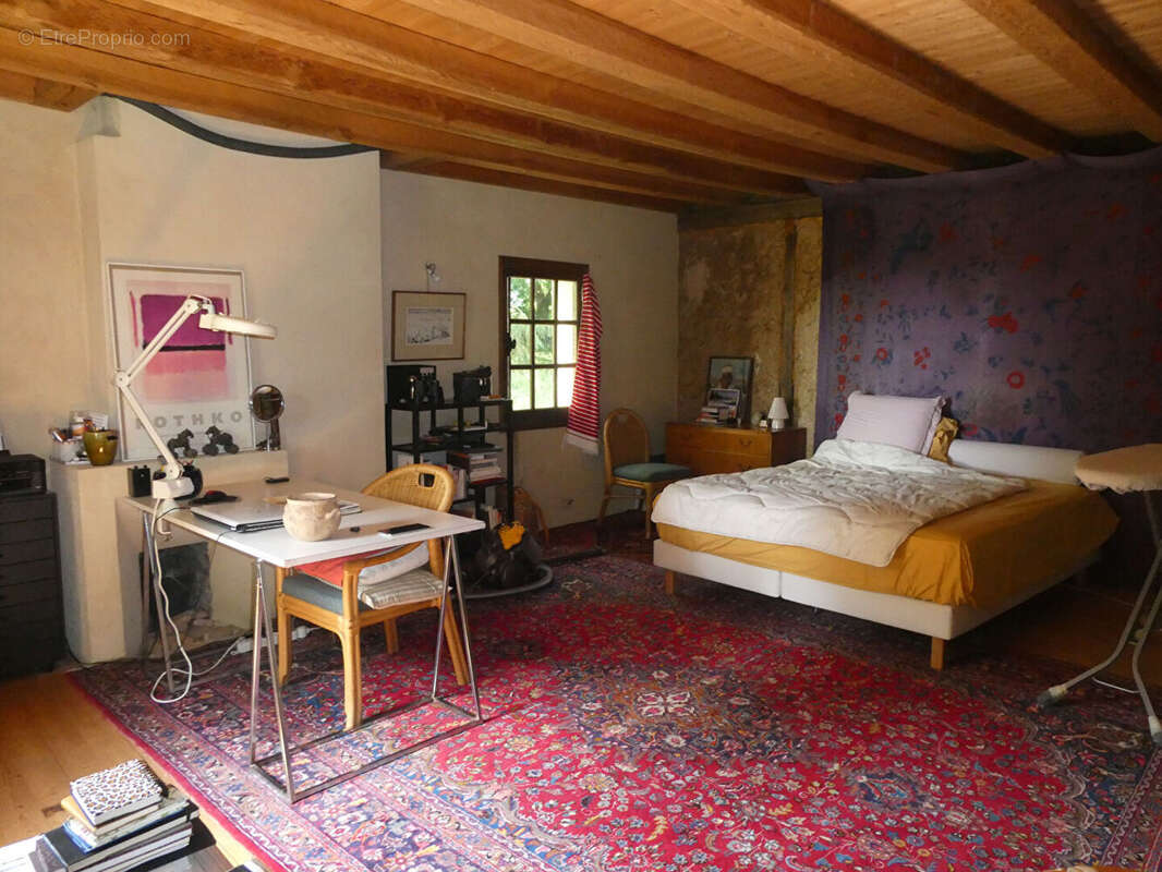 Maison à PONT-L&#039;EVEQUE