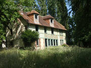 Maison à PONT-L&#039;EVEQUE