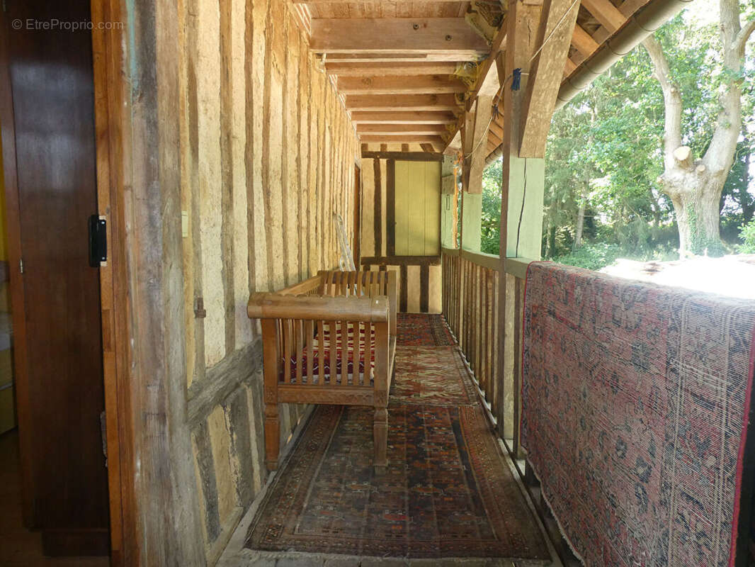 Maison à PONT-L&#039;EVEQUE