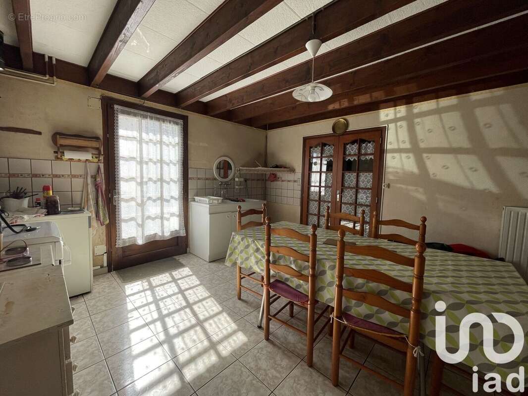 Photo 2 - Maison à SAUZE-VAUSSAIS