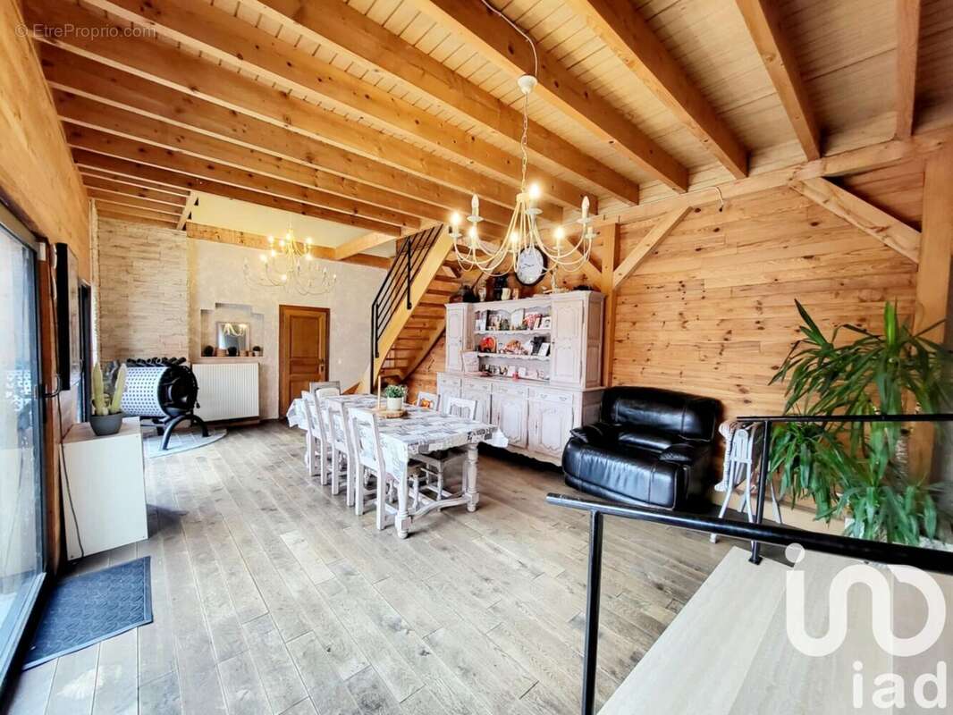 Photo 6 - Maison à MEXY