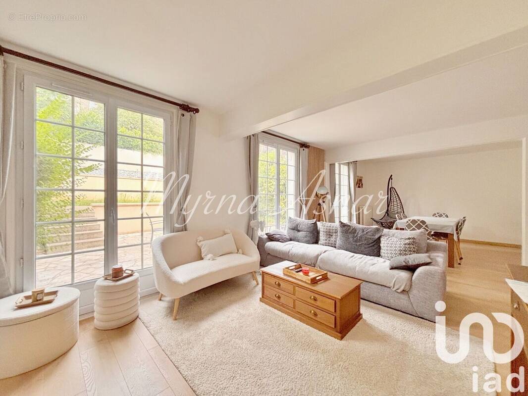 Photo 1 - Maison à SAVIGNY-SUR-ORGE