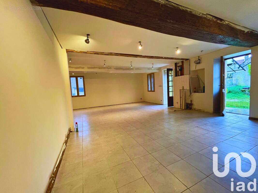 Photo 8 - Maison à CHAMPLEMY