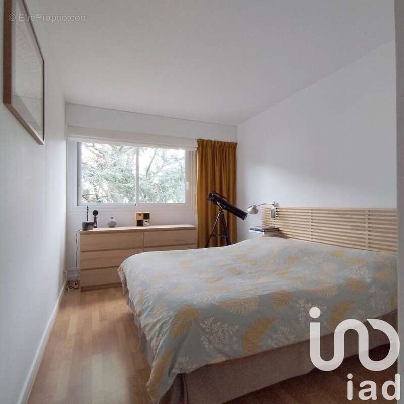 Photo 5 - Appartement à LE PLESSIS-ROBINSON