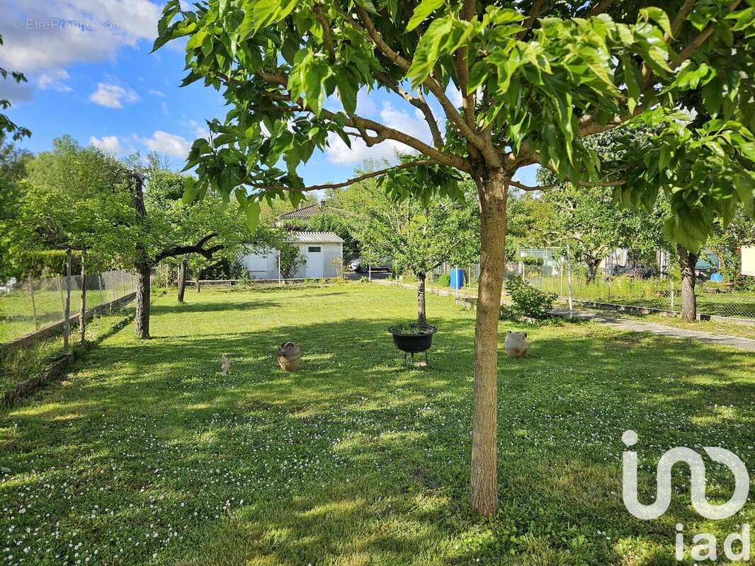 Photo 2 - Maison à GOND-PONTOUVRE