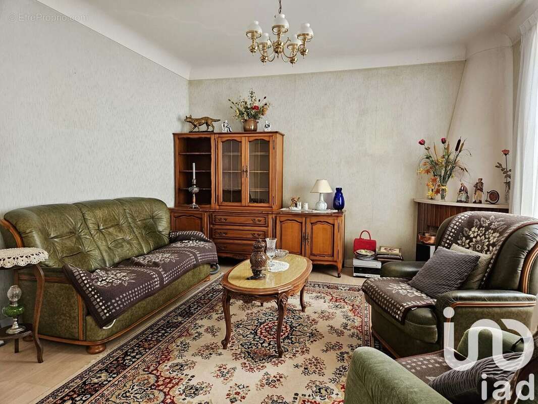 Photo 3 - Maison à GOND-PONTOUVRE