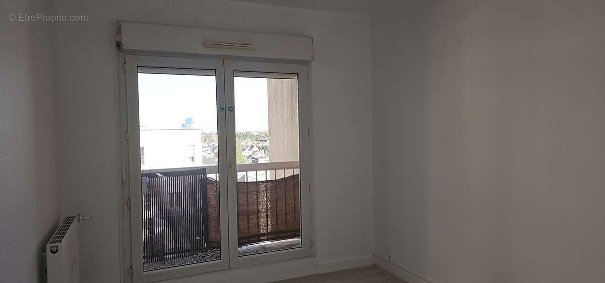 Chambre 3 - Appartement à VITRY-SUR-SEINE