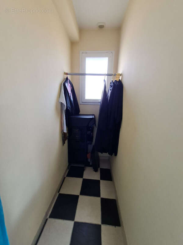 Commerce à SAINT-AUBIN-D&#039;AUBIGNE