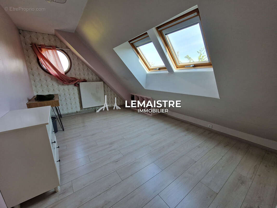 Maison à SAINT-ROMAIN-DE-COLBOSC