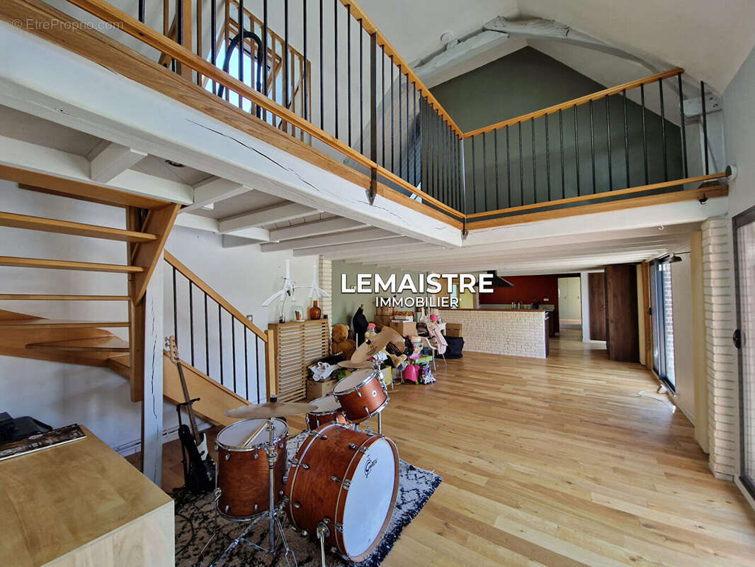 Maison à SAINT-ROMAIN-DE-COLBOSC