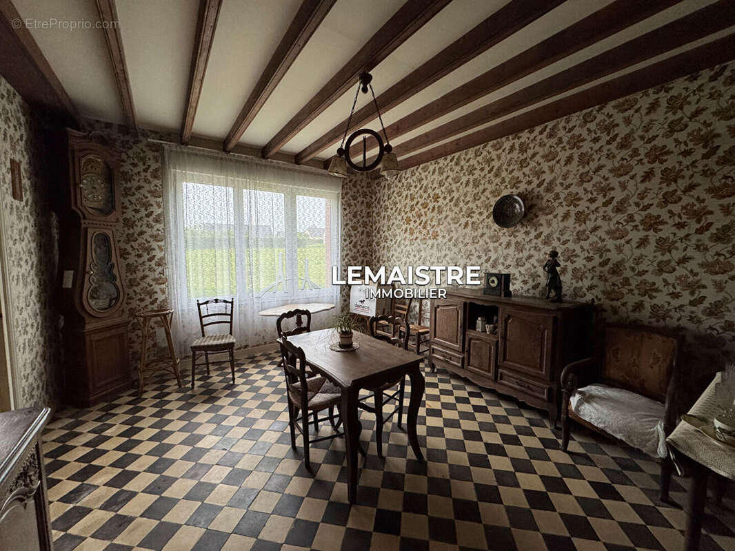 Maison à BEC-DE-MORTAGNE