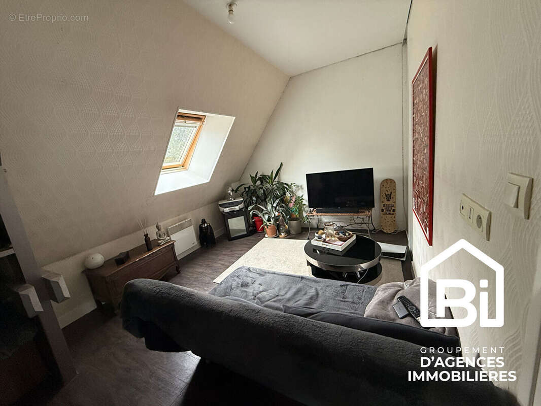 Maison à NOYERS-BOCAGE