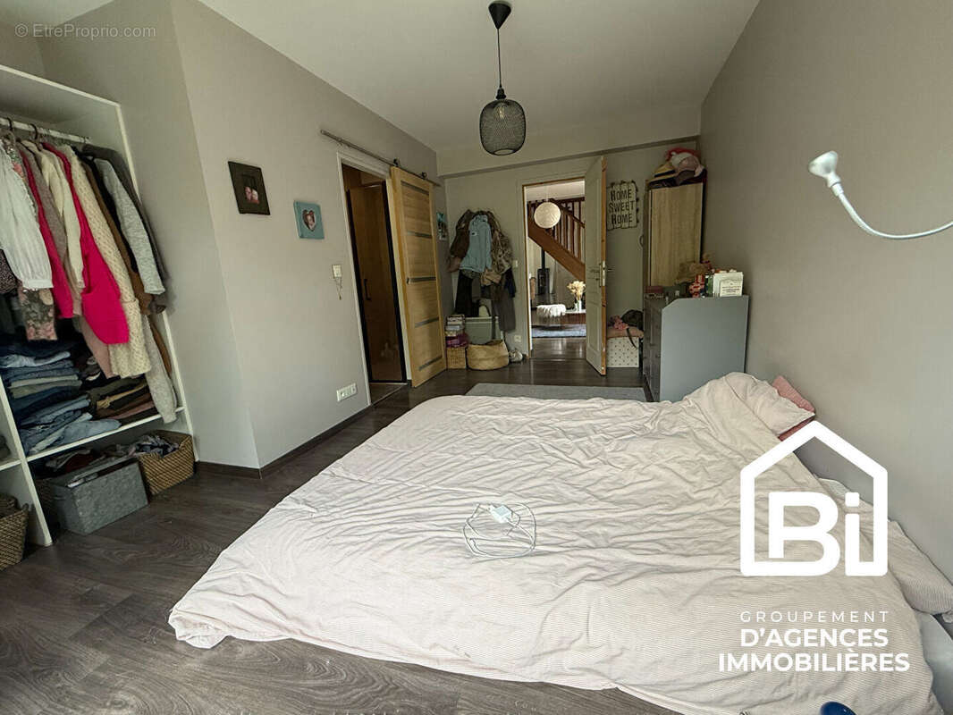 Maison à NOYERS-BOCAGE