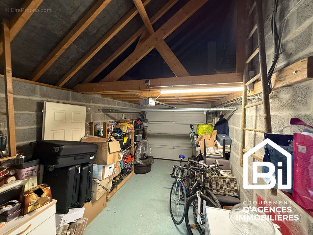 Maison à NOYERS-BOCAGE