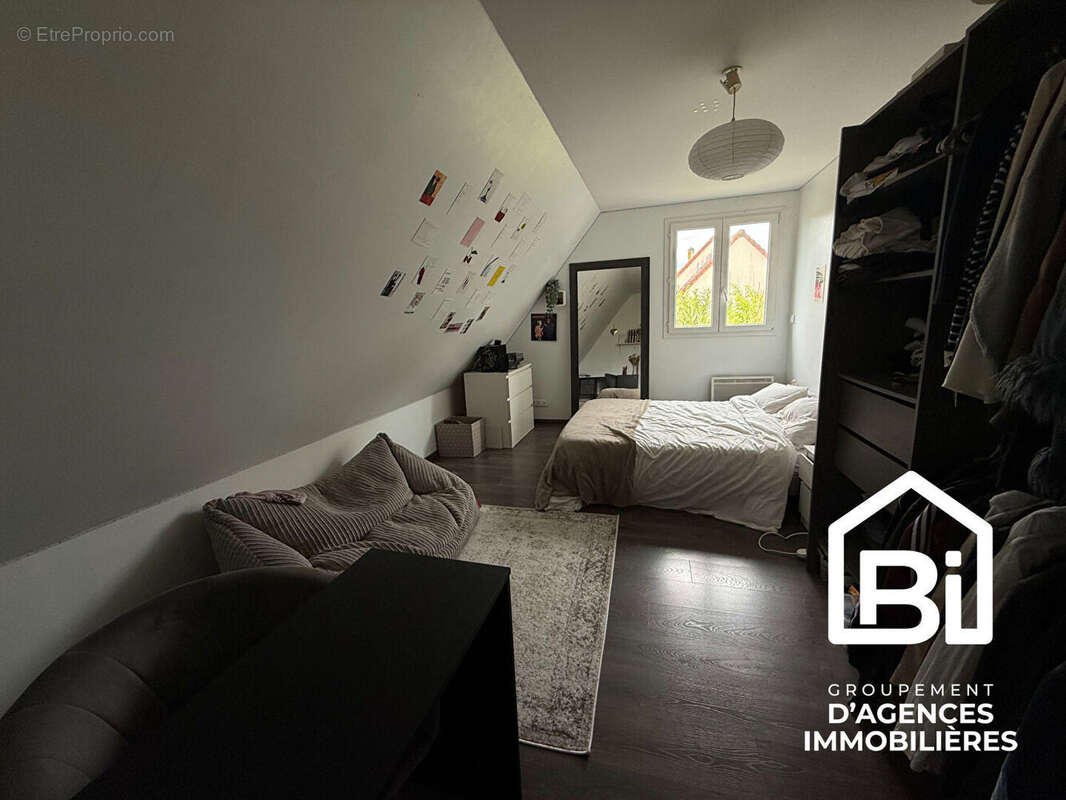 Maison à NOYERS-BOCAGE