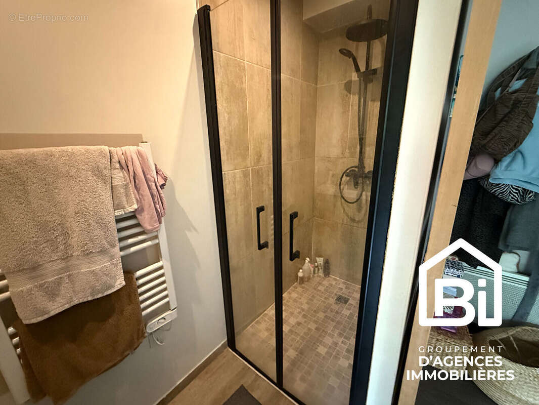 Maison à NOYERS-BOCAGE