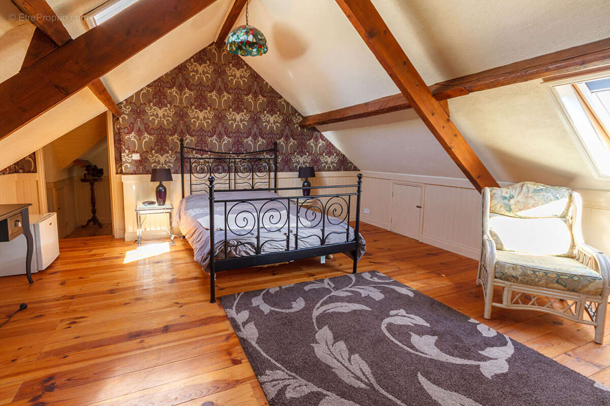 Maison à SAINT-SAUVEUR-LE-VICOMTE