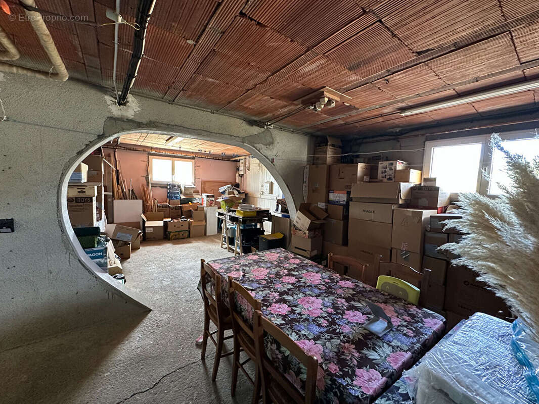 Maison à CHAVAGNES-LES-REDOUX