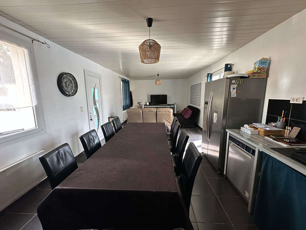 Maison à CHAVAGNES-LES-REDOUX