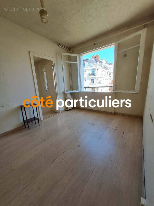 Appartement à AUBERVILLIERS