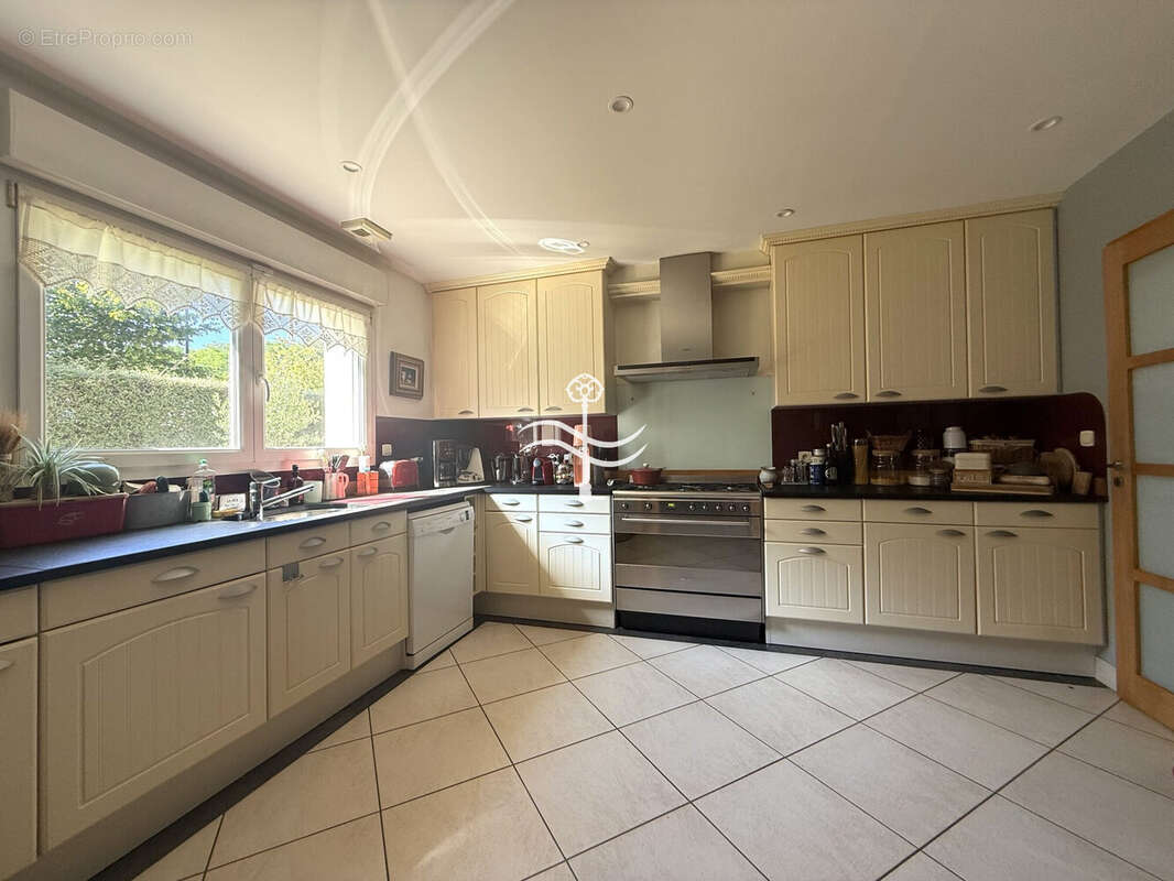 Maison à BENOUVILLE