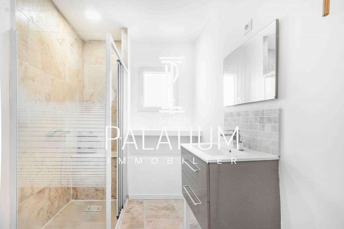 Maison à SAINT-JULIEN