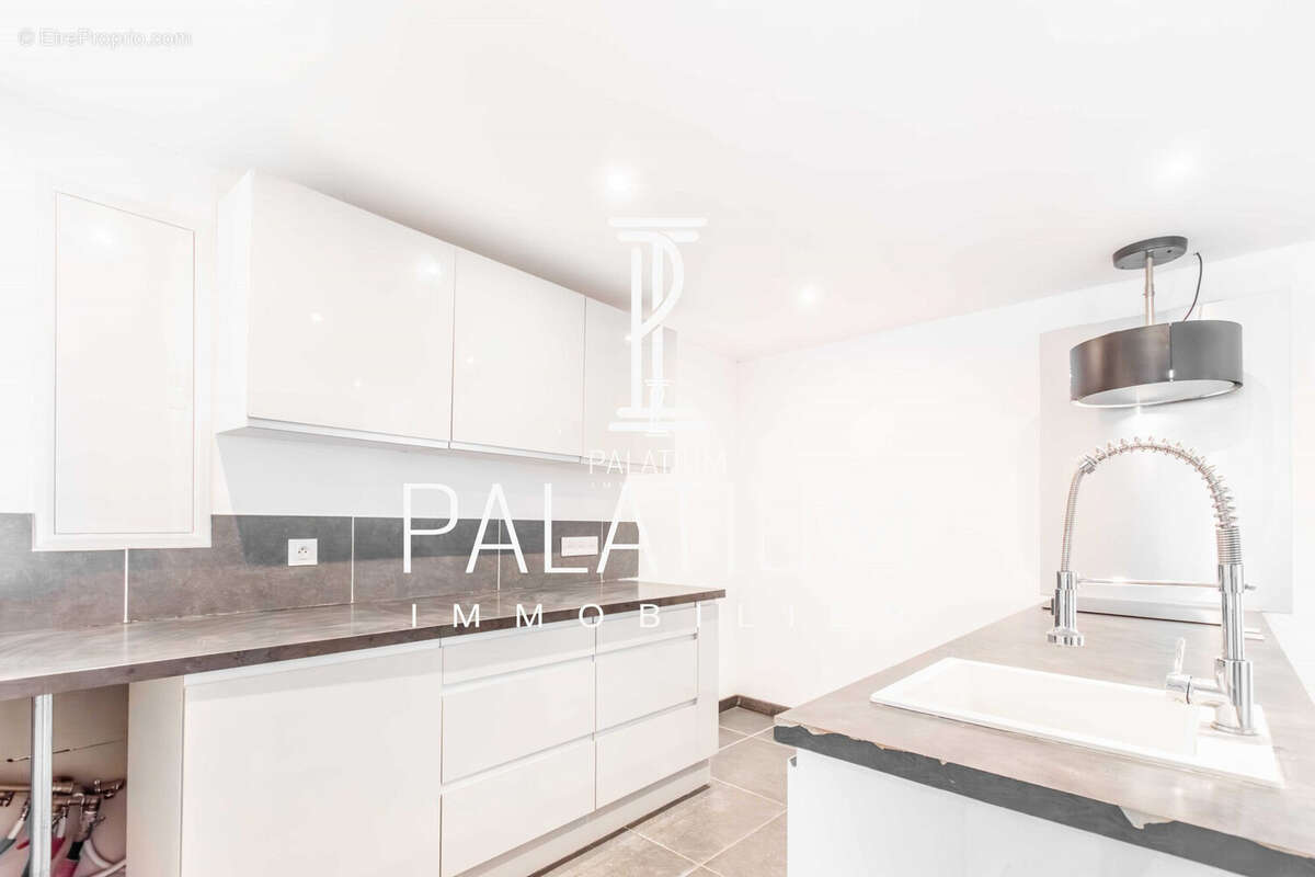 Maison à SAINT-JULIEN