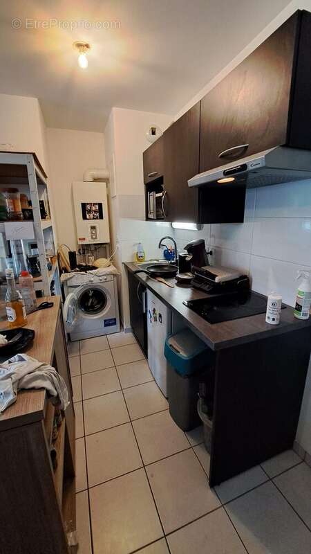 CUISINE OUVERTE AMENAGEE - Appartement à POITIERS