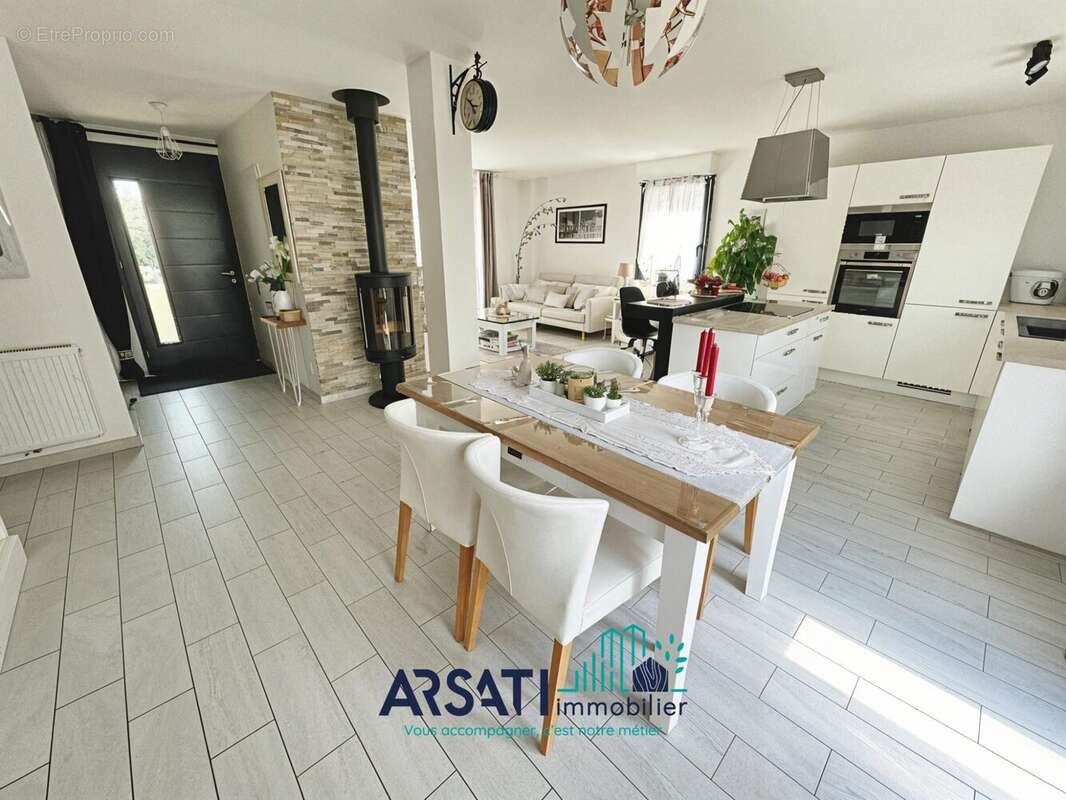 Maison à CHATEAUGIRON