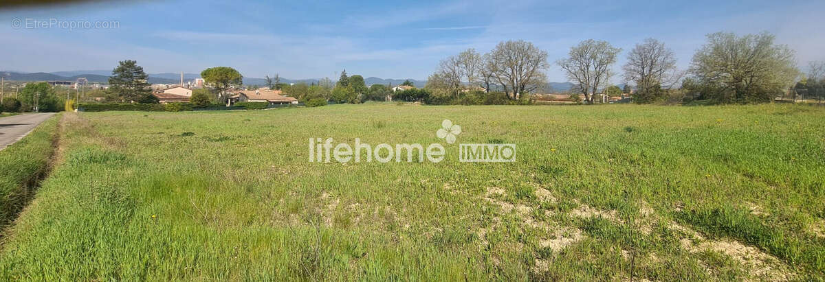 Terrain à SALINDRES