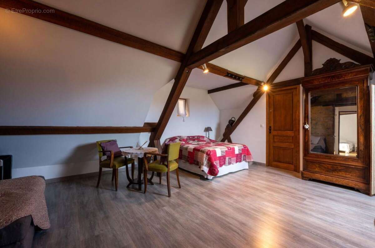 Maison à GINOUILLAC