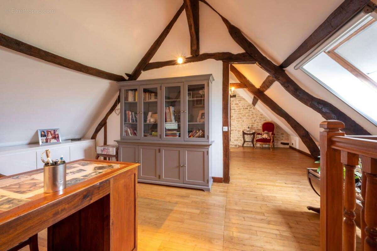 Maison à GINOUILLAC