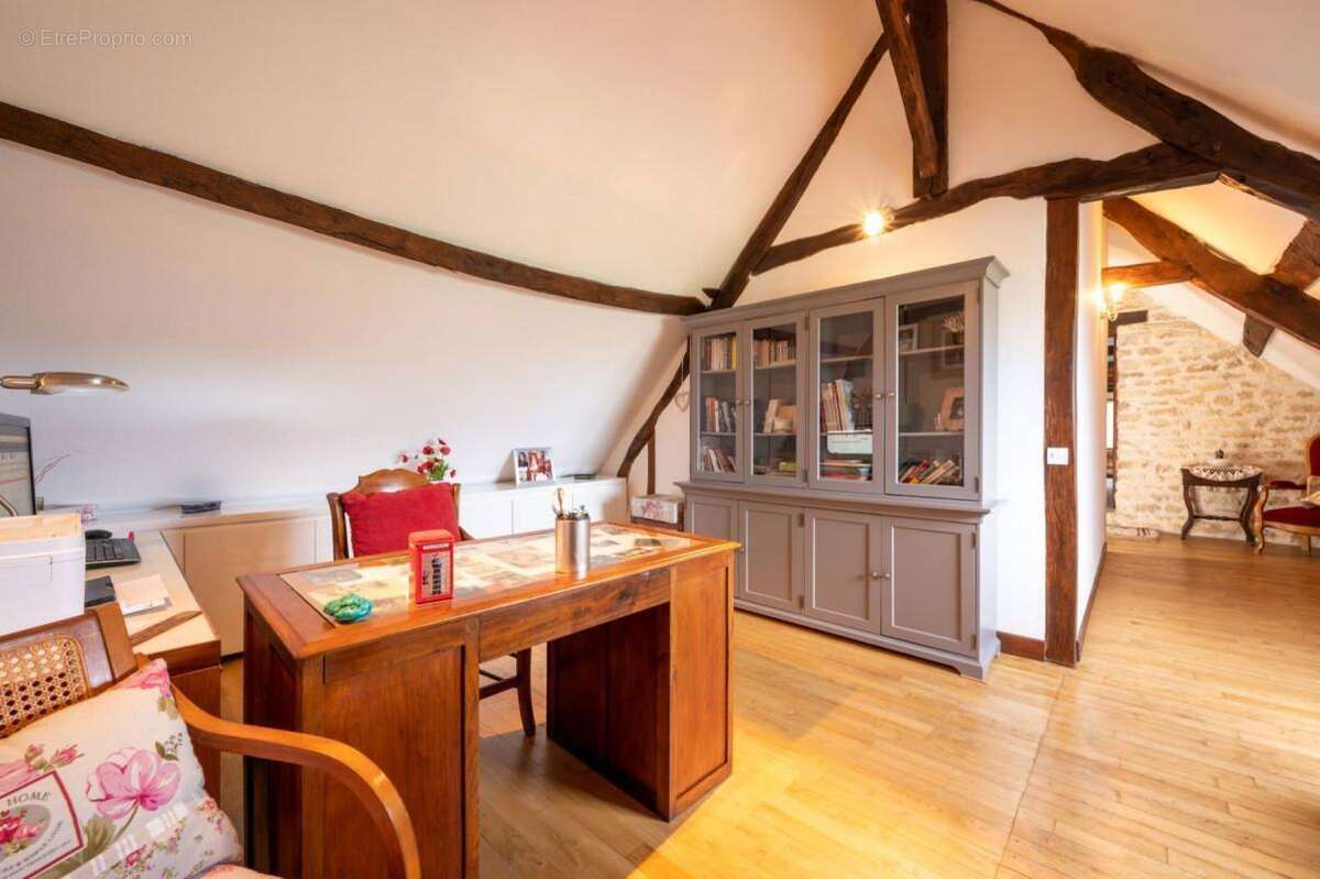 Maison à GINOUILLAC