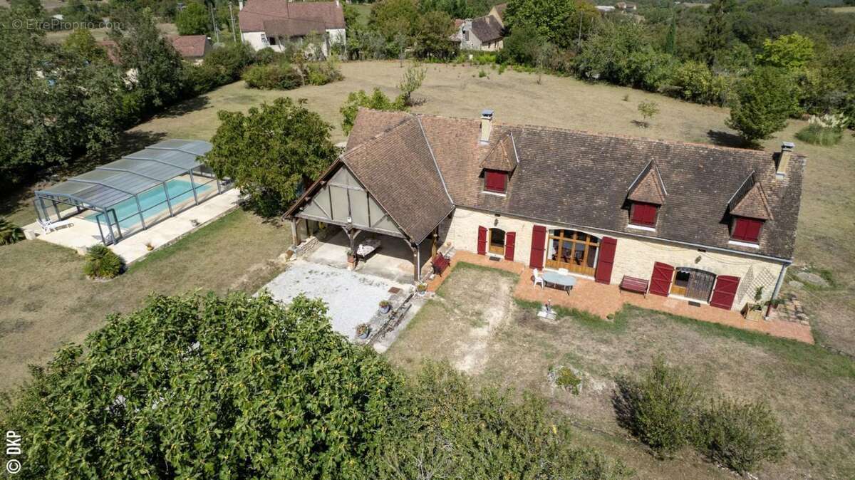 Maison à GINOUILLAC