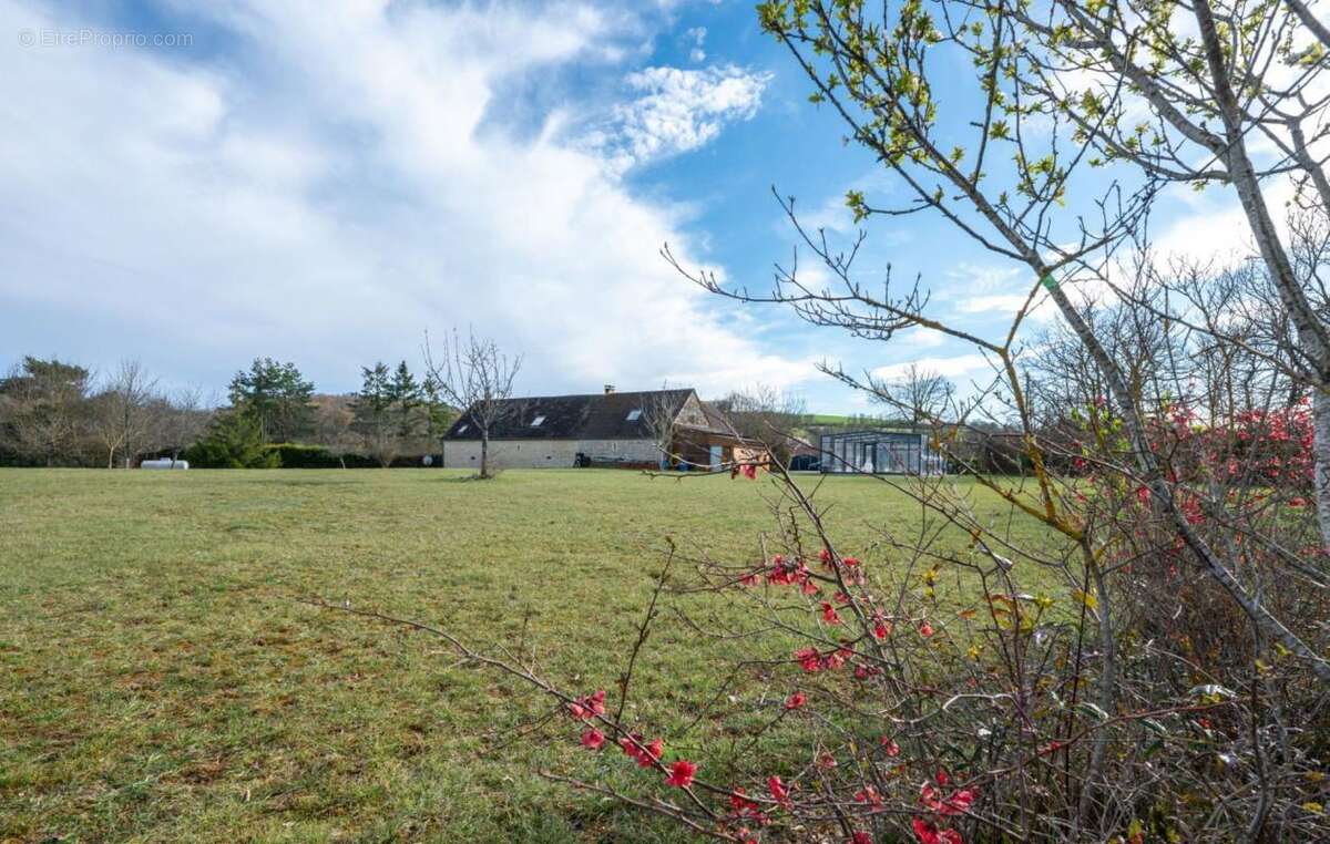 Maison à GINOUILLAC