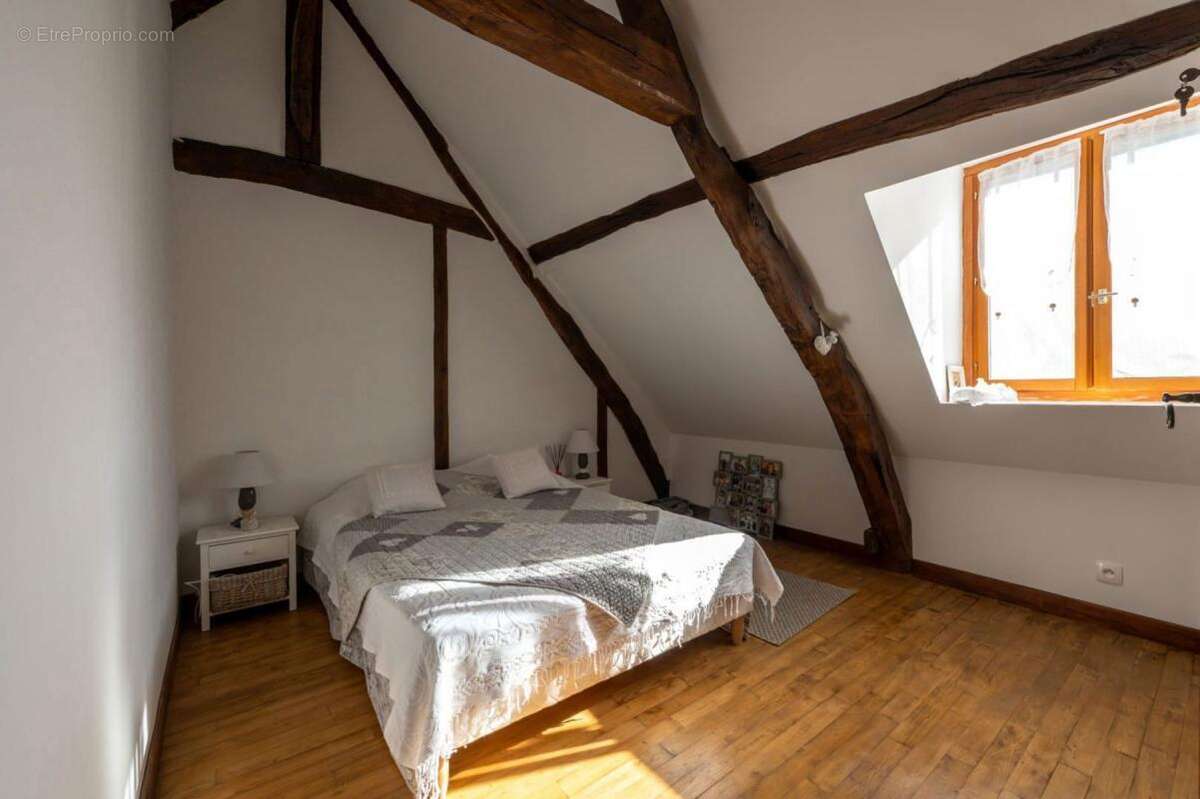 Maison à GINOUILLAC