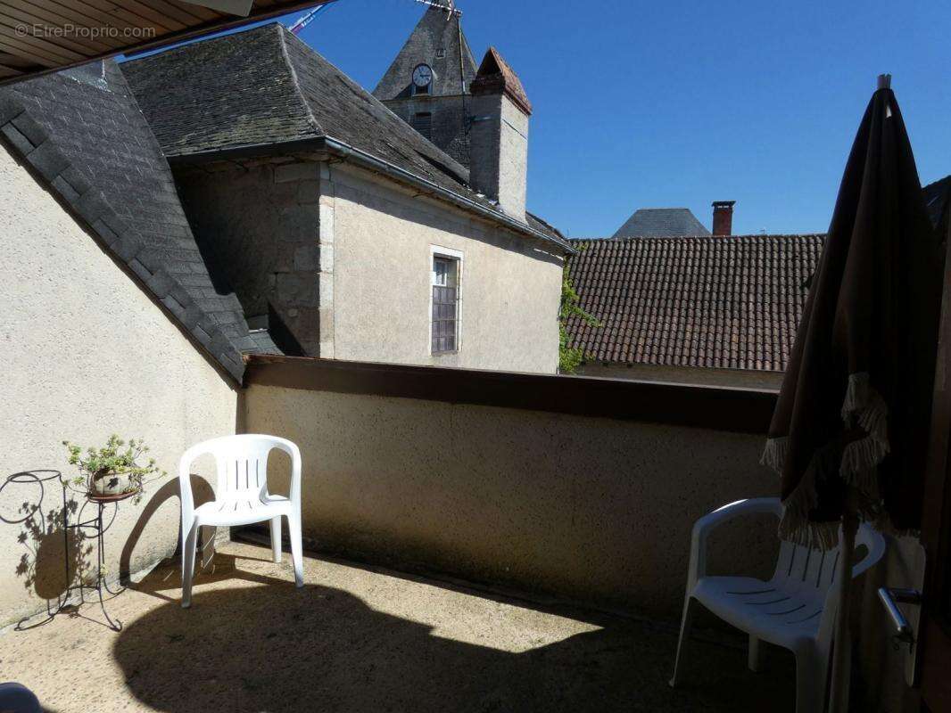 Commerce à CRESSENSAC