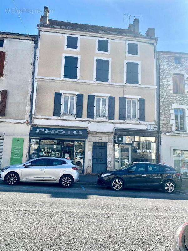 Commerce à SOUILLAC