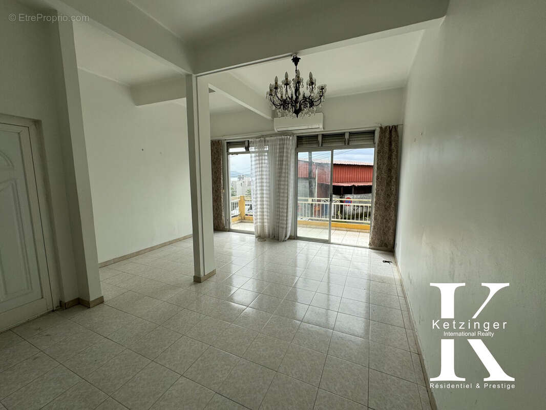 Maison à FORT-DE-FRANCE