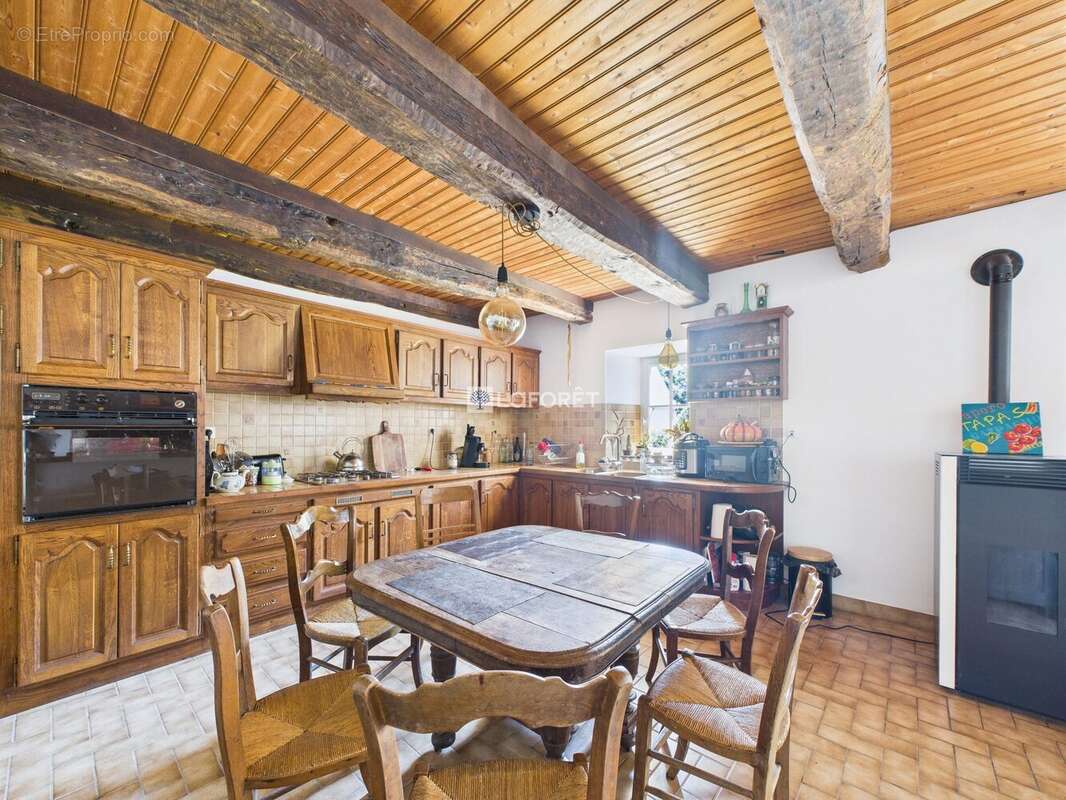 Maison à PLONEVEZ-DU-FAOU