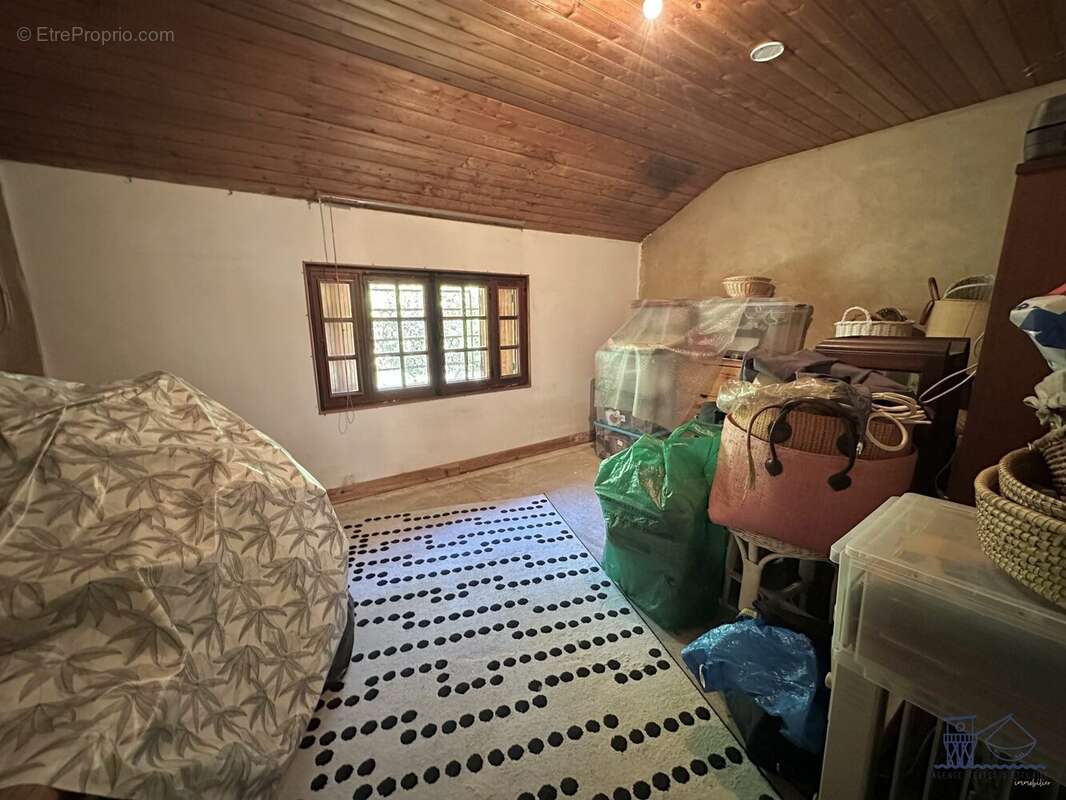 Maison à BOUTENAC-TOUVENT