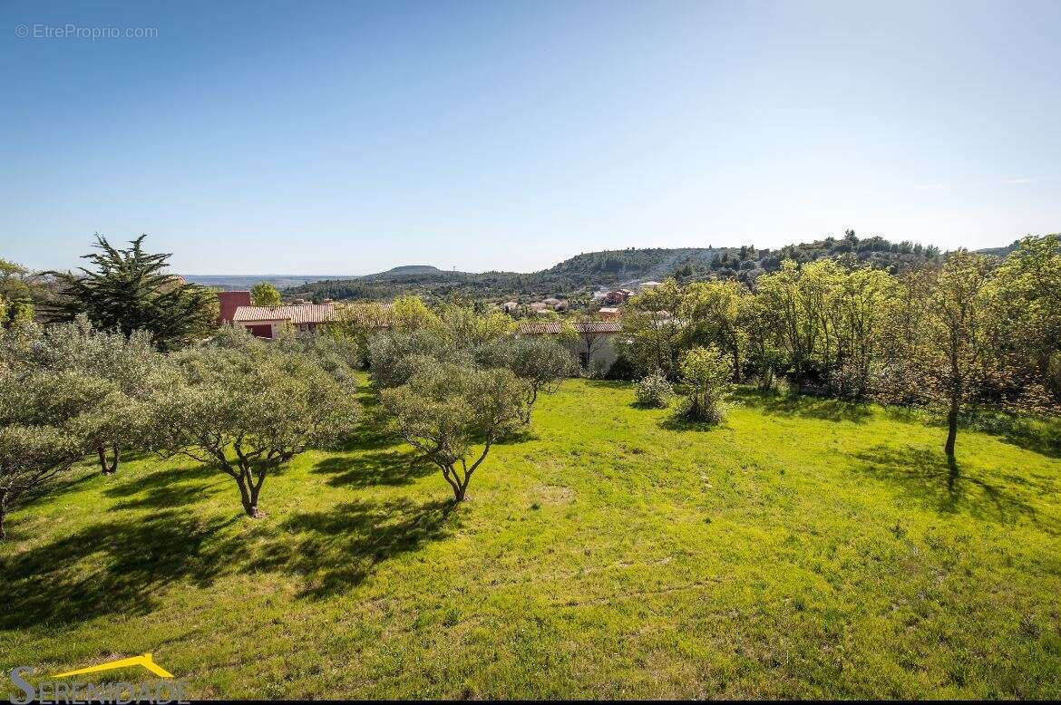 Terrain à PEZENAS