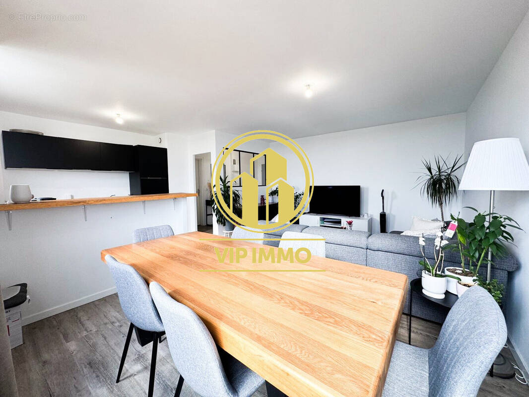 Appartement à LA MADELEINE