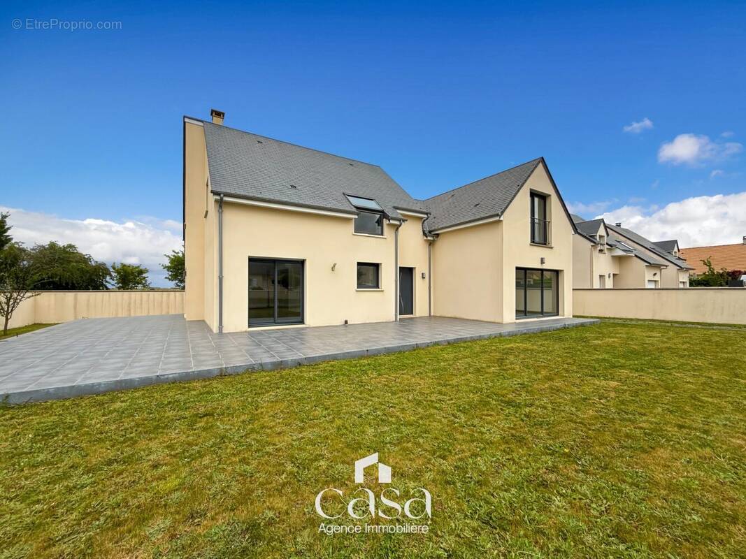 Maison à CONTEVILLE